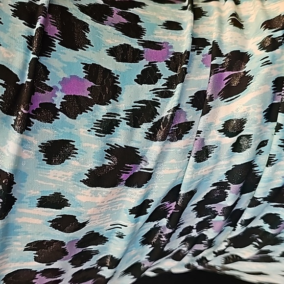 Animal print, maxi, dress, wedding, formal, party, prom, senior ball, colorful - Picture 12 of 12